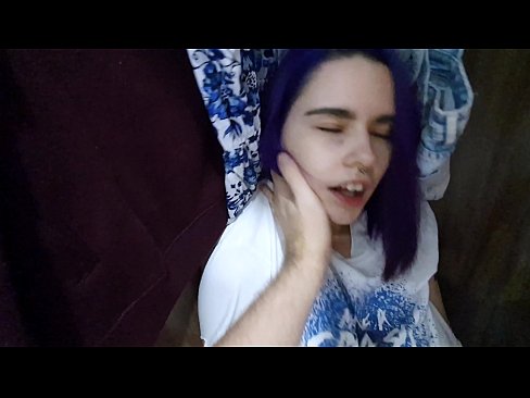 ❤️ Našao sam svoju sestru u ormaru i pomogao joj da svrši ❤️ Jebanje na bs.hentaibar-com.ru ️❤